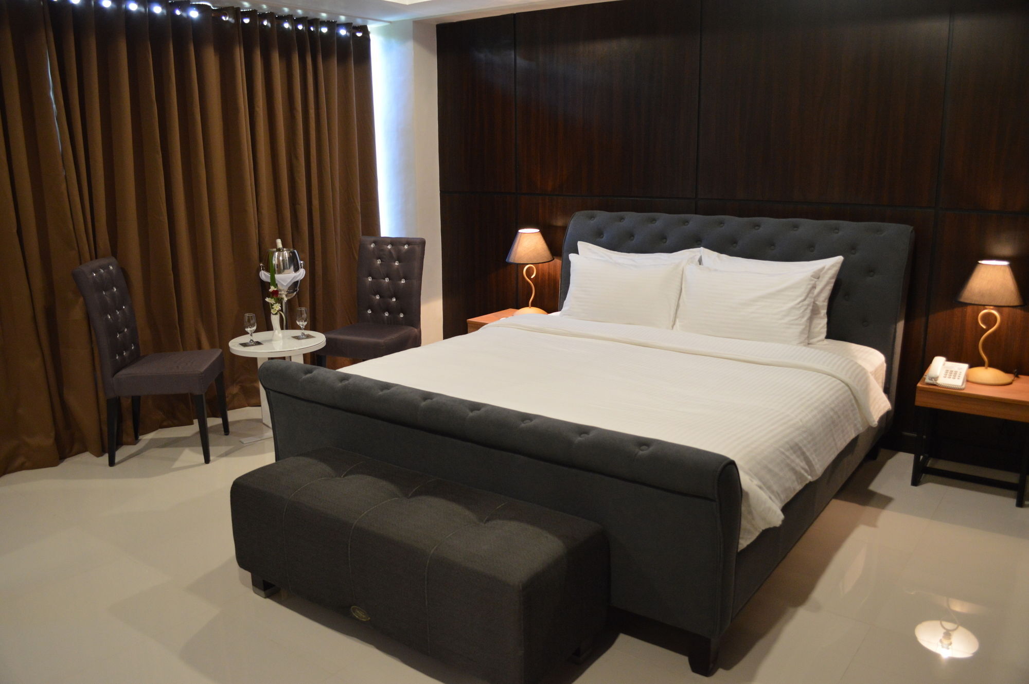 City of Santiago Mango Suites - Santiago מראה חיצוני תמונה